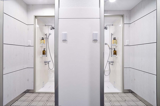 共用の無料シャワールーム