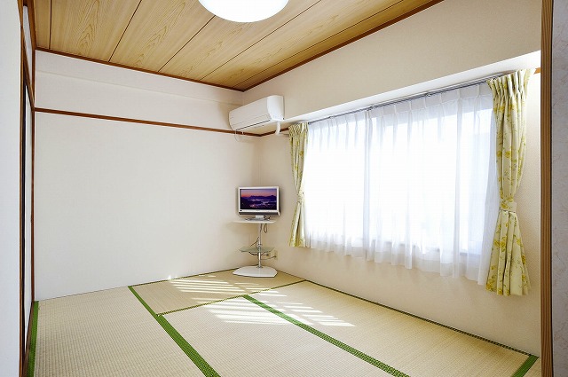 和室(現在TVはありません)