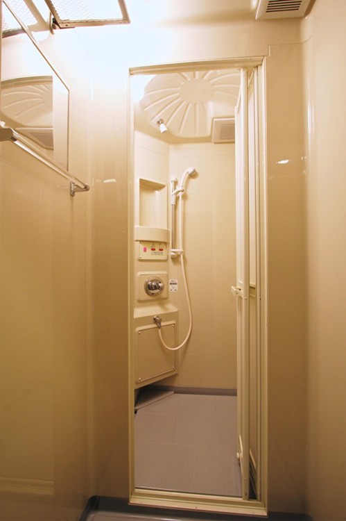 共用コインシャワー