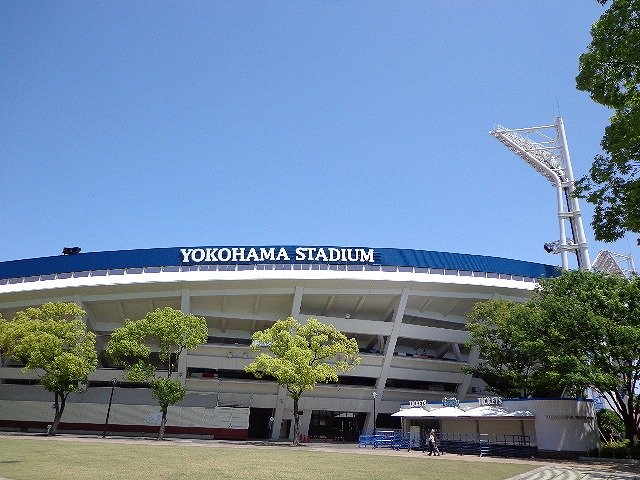 横浜スタジアム