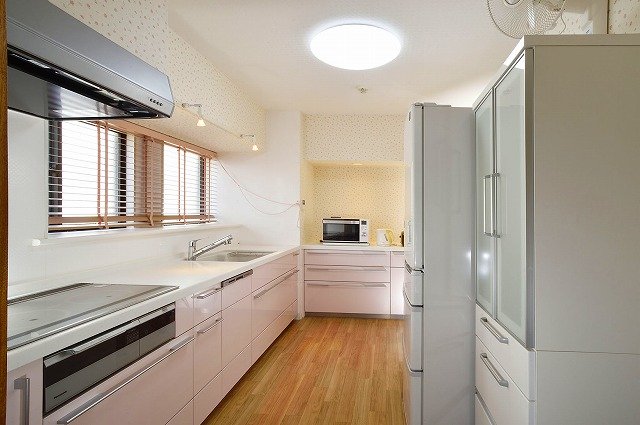 システムキッチン(食洗機付き)